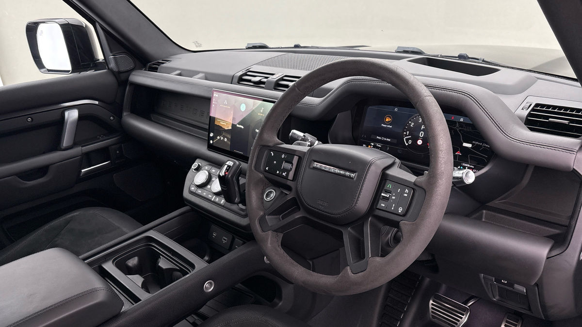 Land Rover Defender 110 Urban Image 10