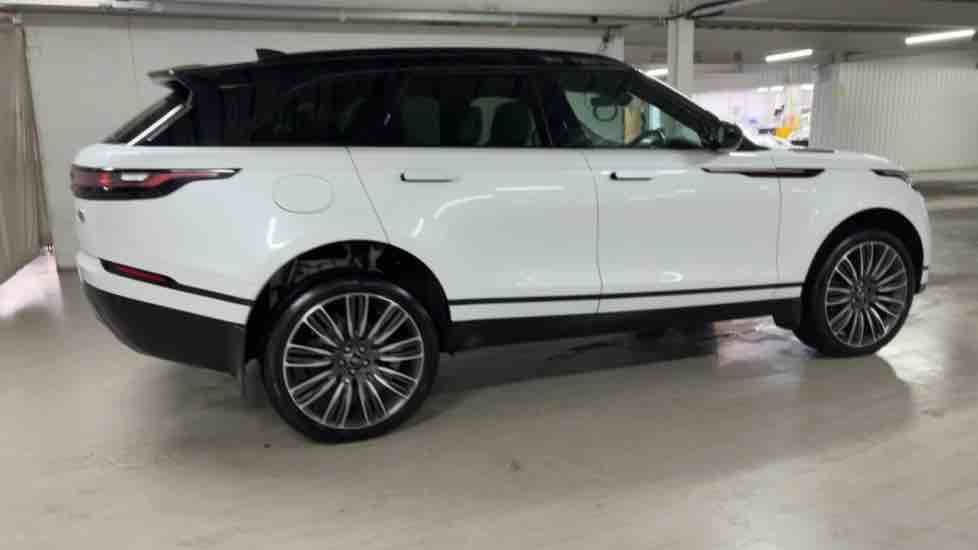 More views of Land Rover Range Rover Velar