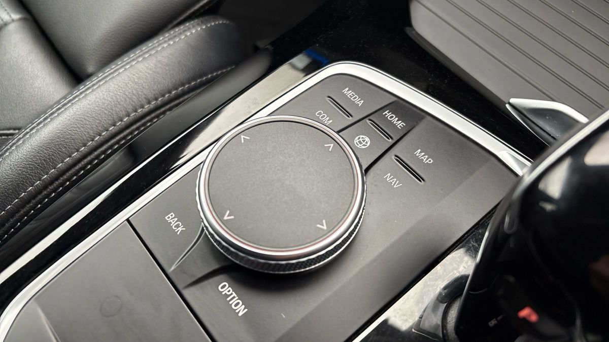 BMW X3 Image 29