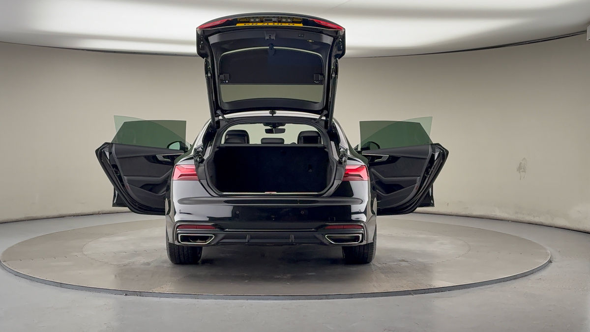 More views of Audi A5