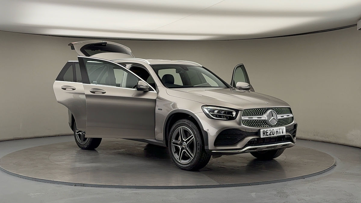 More views of Mercedes-Benz GLC