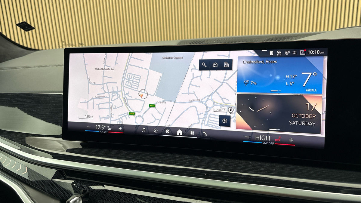 BMW X7 Image 17