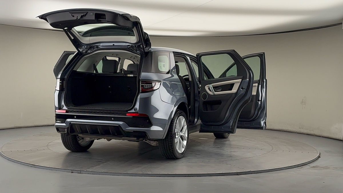 More views of Land Rover Discovery Sport