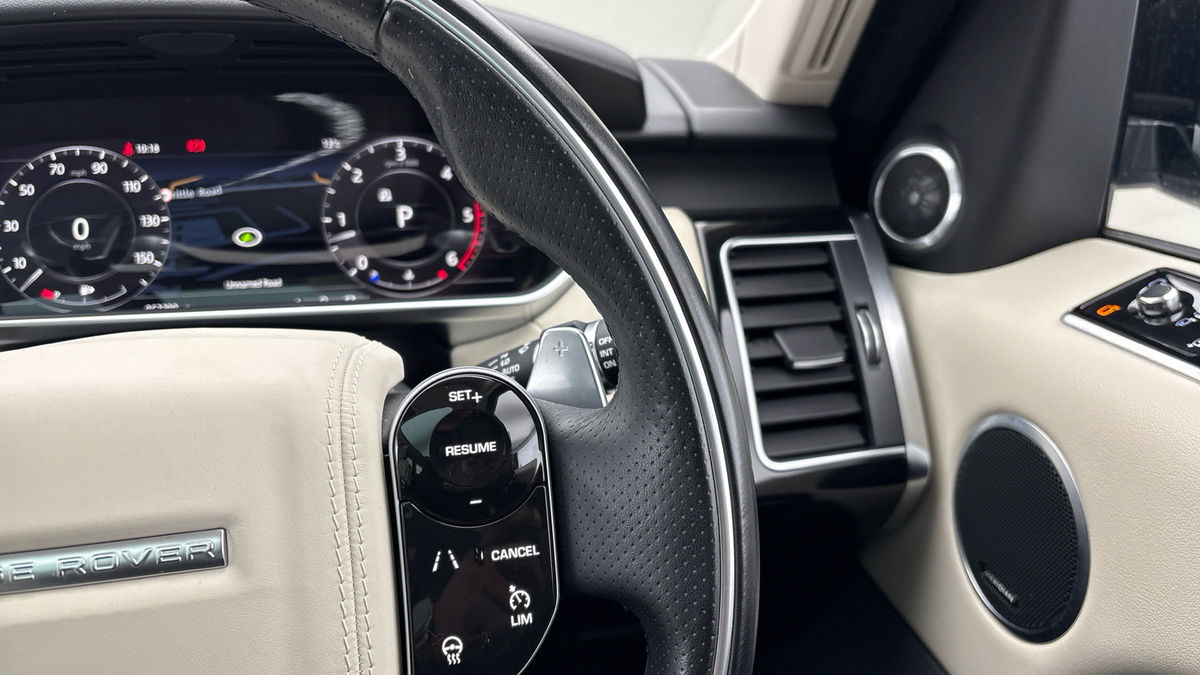 Land Rover Range Rover Sport Image 14