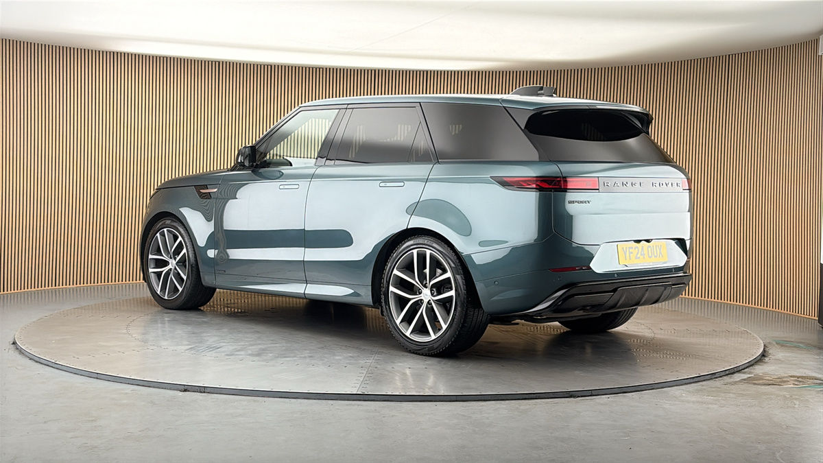 More views of Land Rover Range Rover Sport
