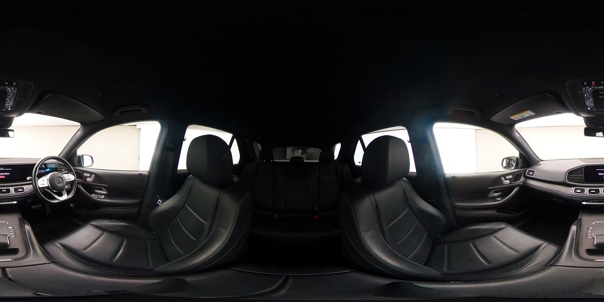 More views of Mercedes-Benz GLE