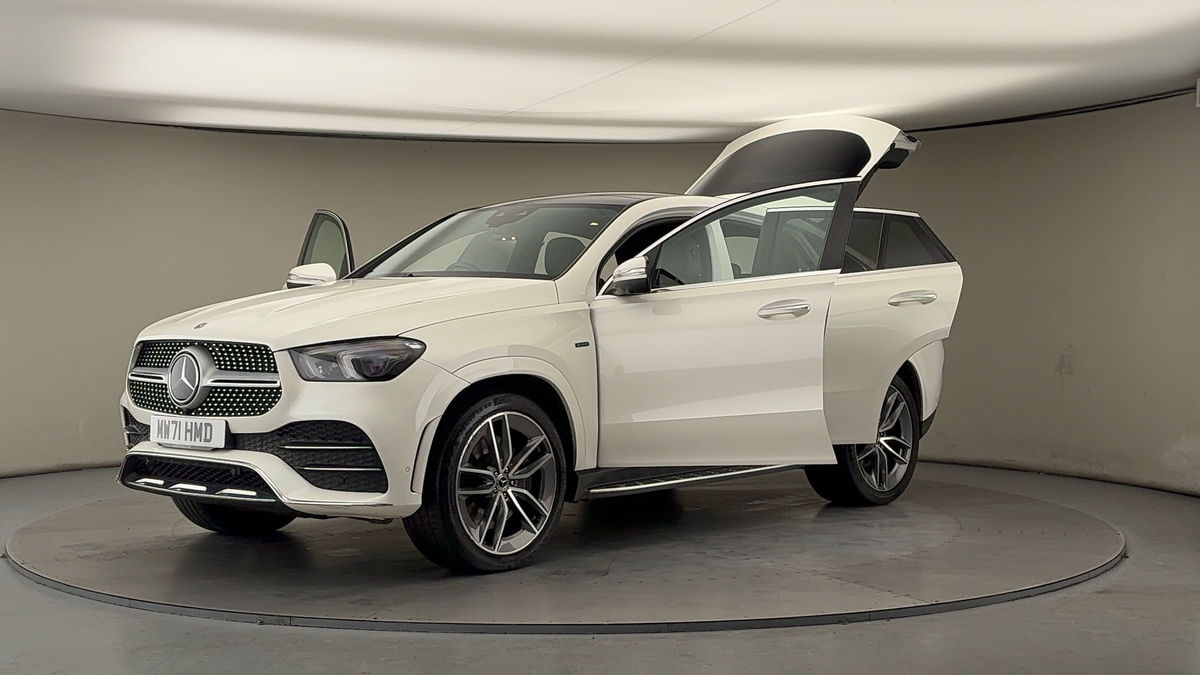 More views of Mercedes-Benz GLE