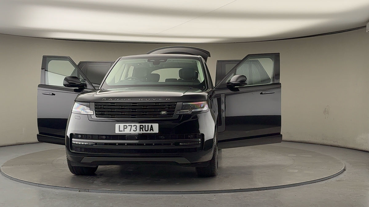 More views of Land Rover Range Rover