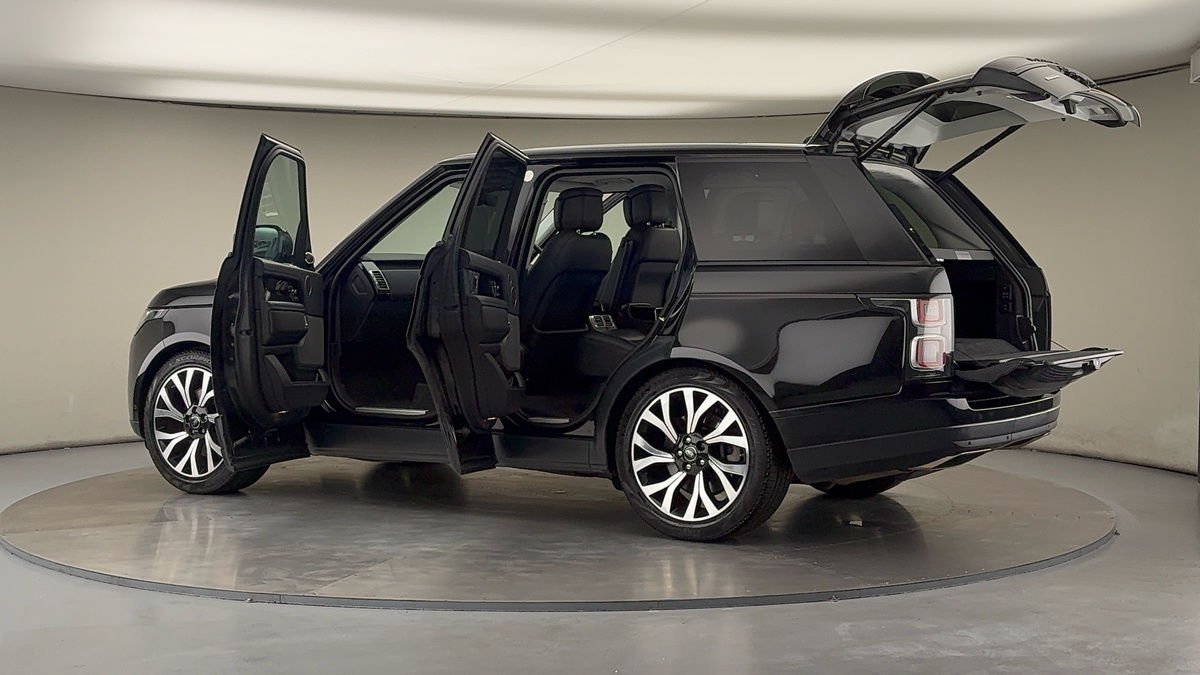 More views of Land Rover Range Rover