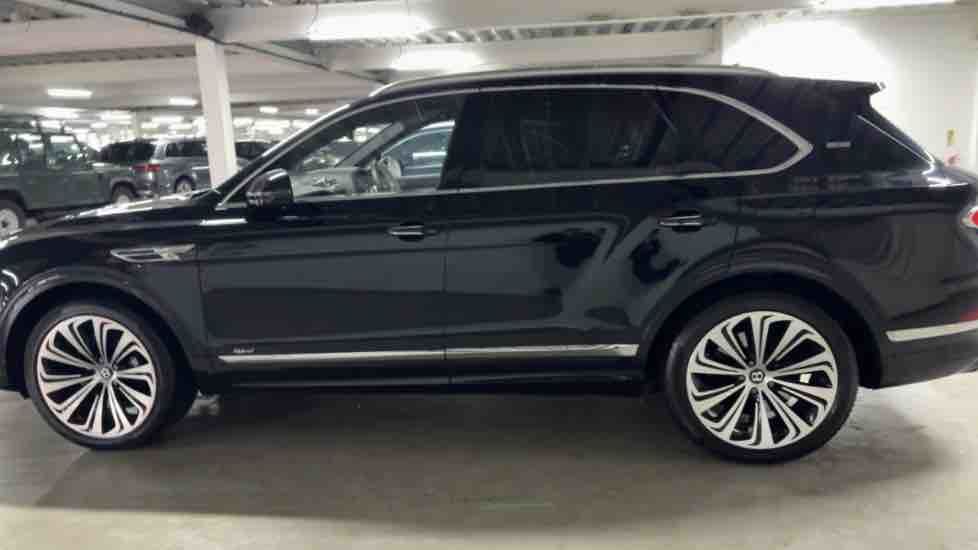 More views of Bentley Bentayga