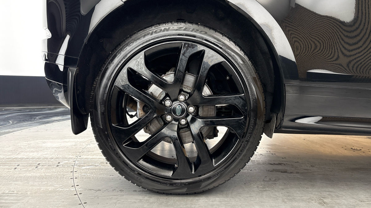 Land Rover Range Rover Evoque Image 10
