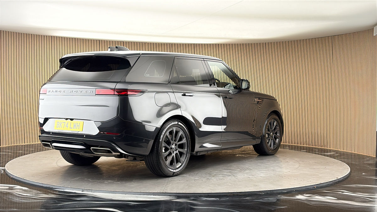 More views of Land Rover Range Rover Sport