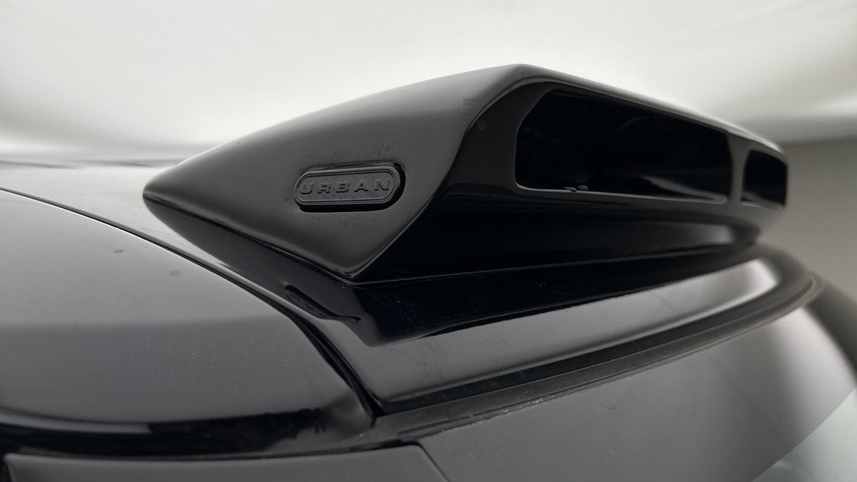 Land Rover Defender 110 Urban Image 25