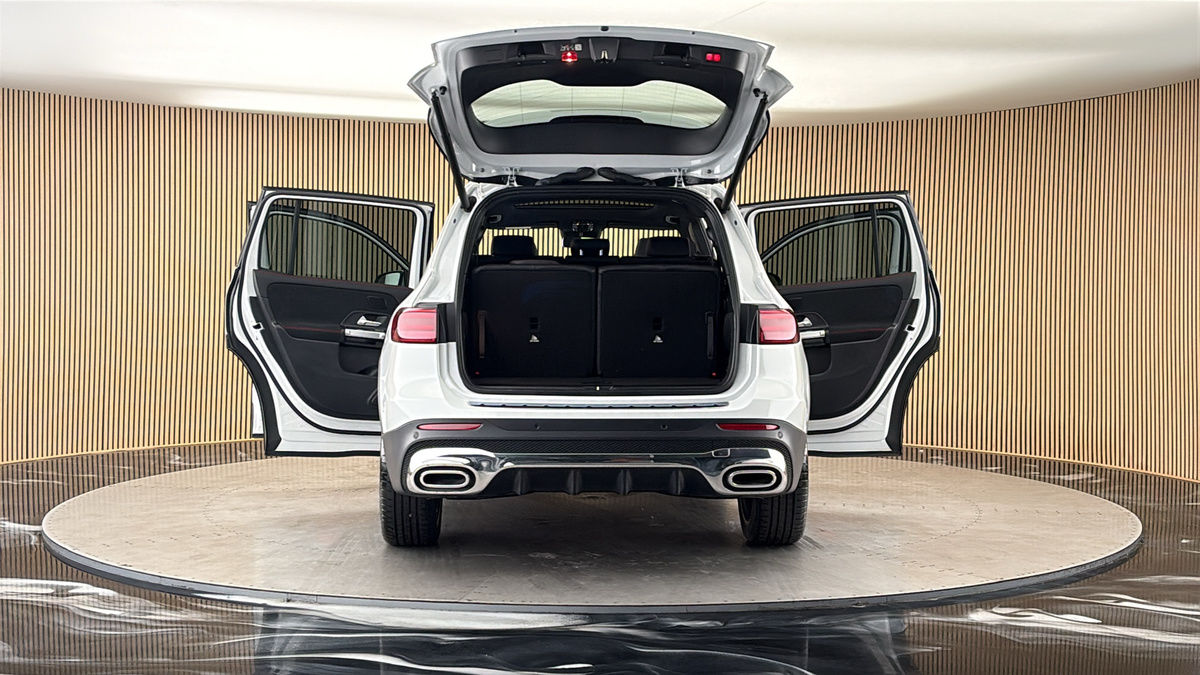 More views of Mercedes-Benz GLB