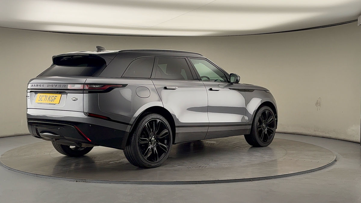 Land Rover Range Rover Velar Image 21