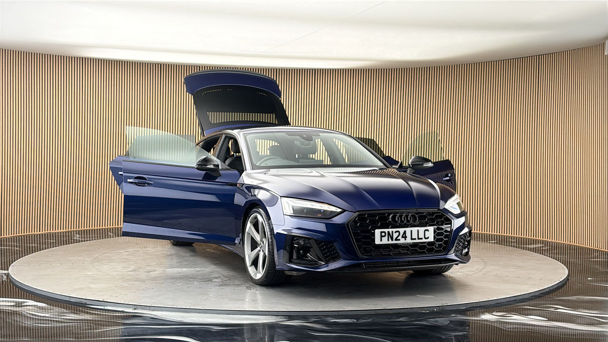 More views of Audi A5