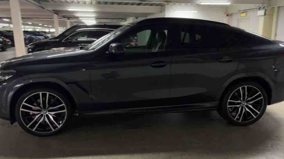 More views of BMW X6