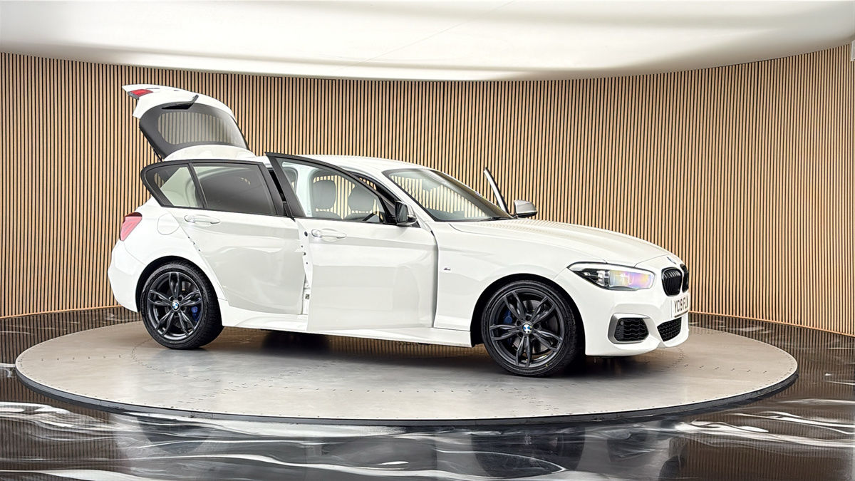 More views of BMW 1 Series