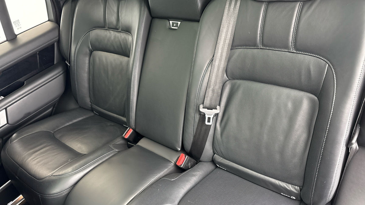 Land Rover Range Rover Image 8