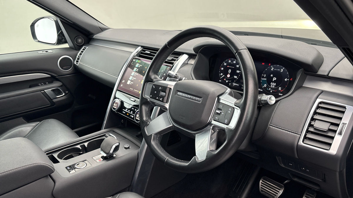 Land Rover Discovery Image 5