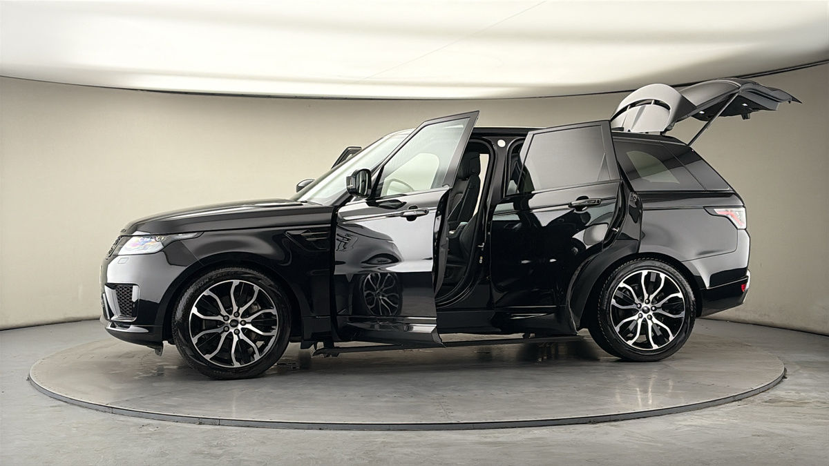 More views of Land Rover Range Rover Sport