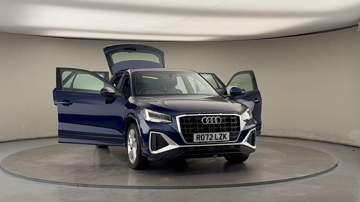 More views of Audi Q2