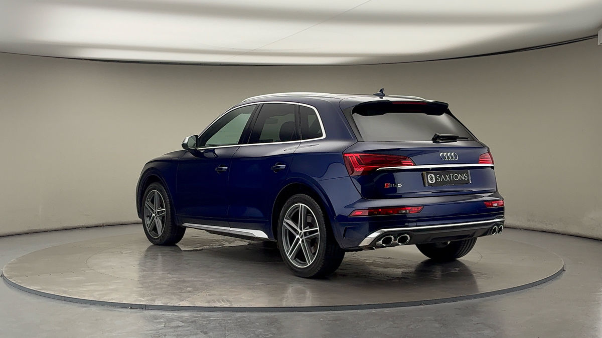 Audi SQ5 Image 2