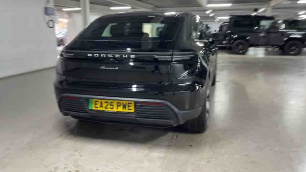More views of Porsche Macan