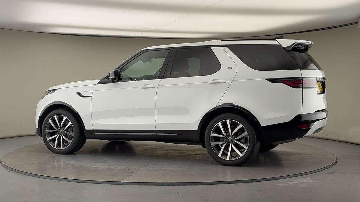 More views of Land Rover Discovery