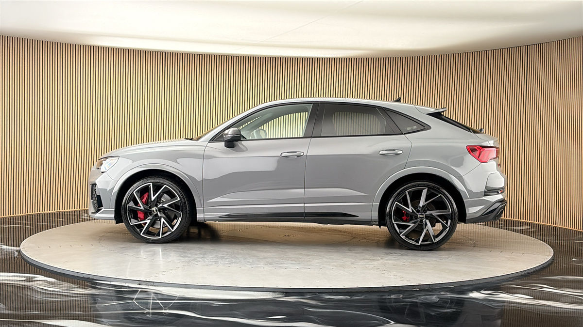 More views of Audi RS Q3