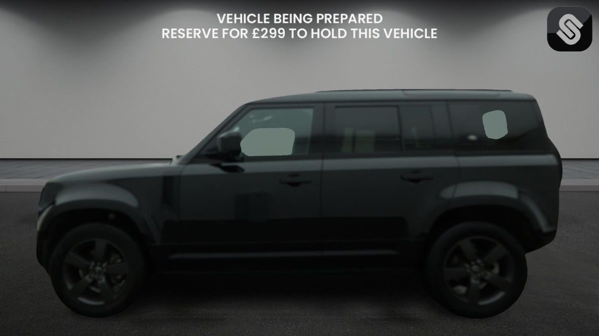 Land Rover Defender 110 Image 6