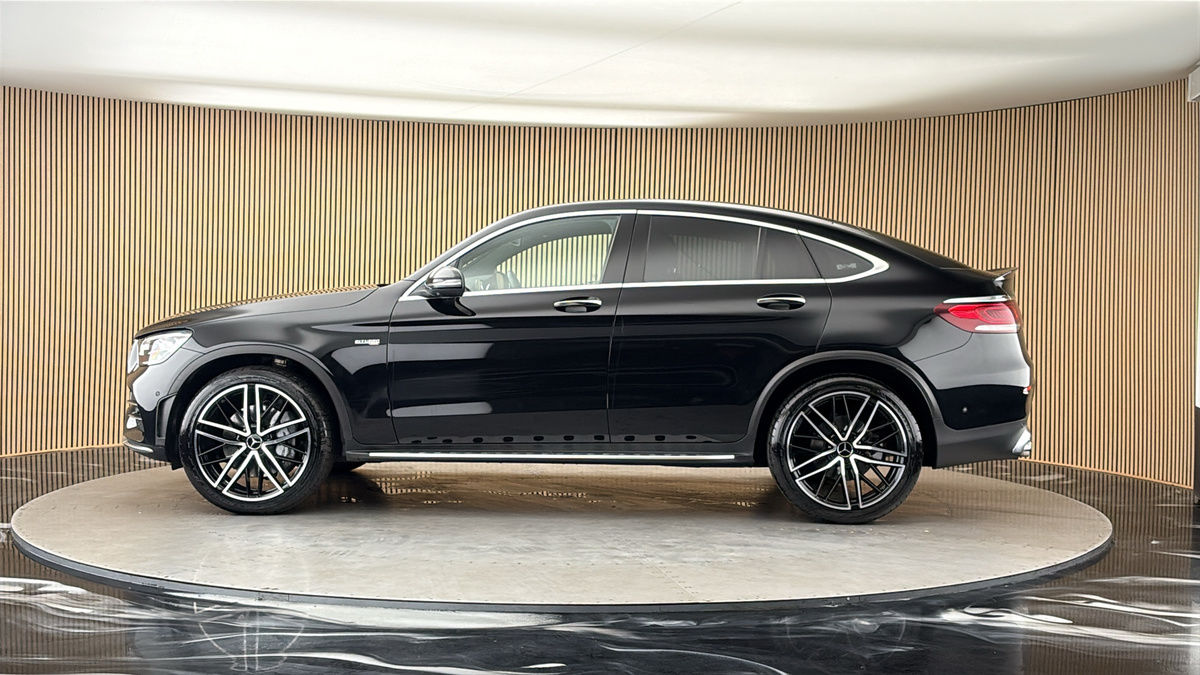 Mercedes-Benz GLC Image 15