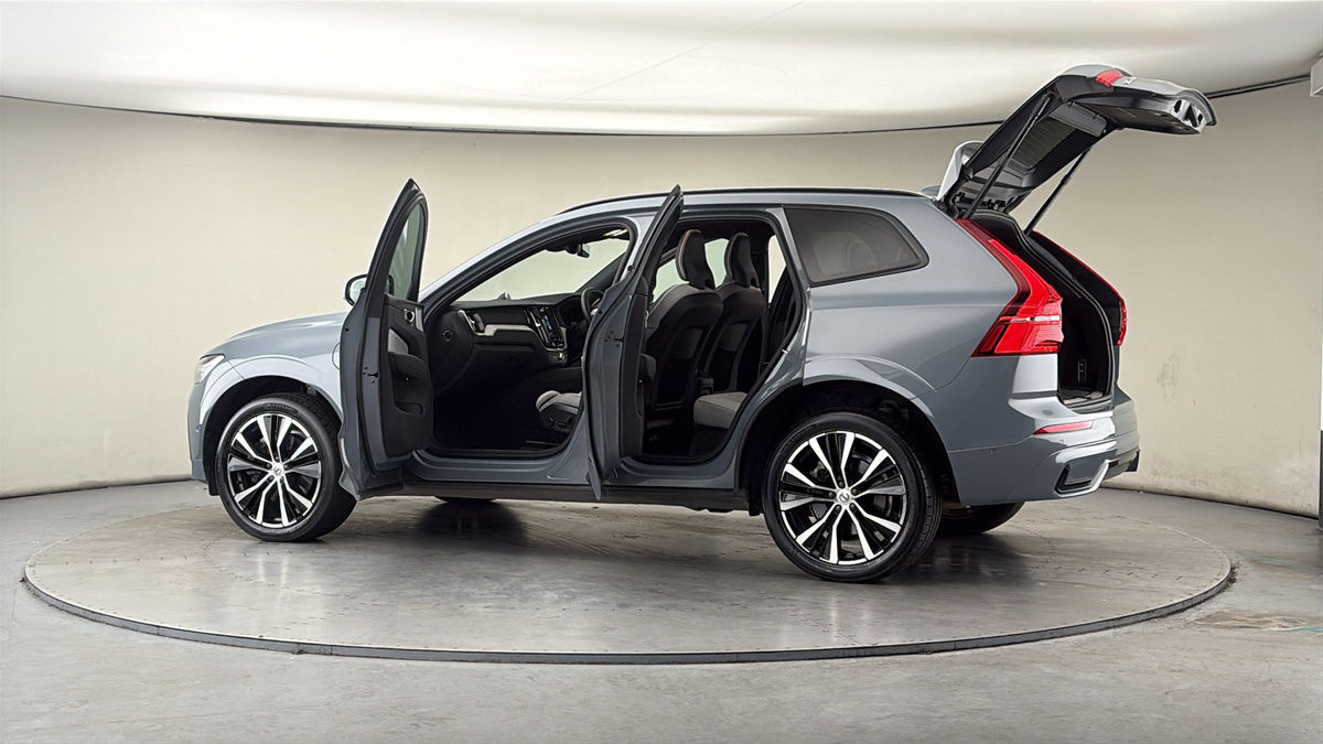More views of Volvo XC60