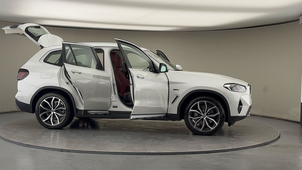 More views of BMW X3