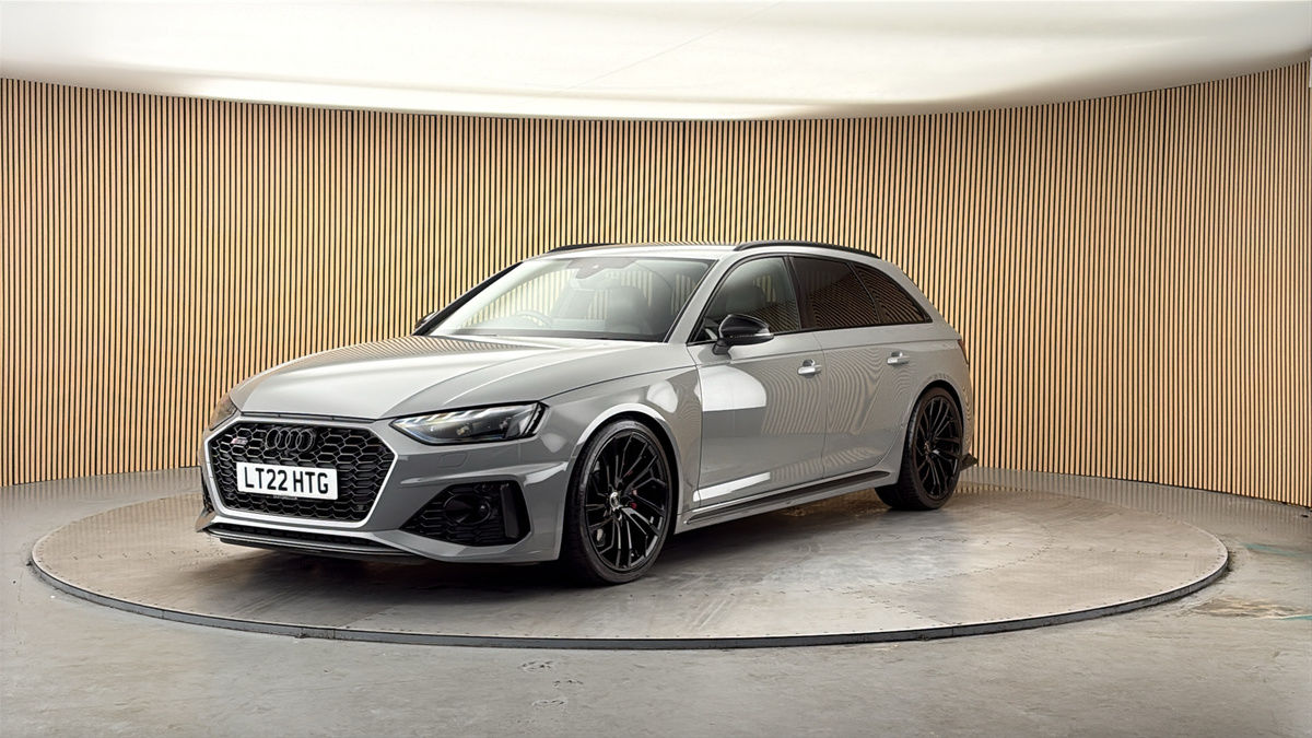 More views of Audi RS4 Avant