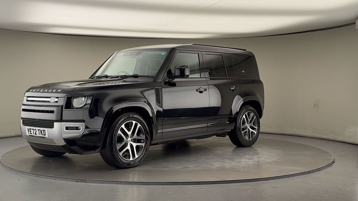 Land Rover Defender 110 Image 20