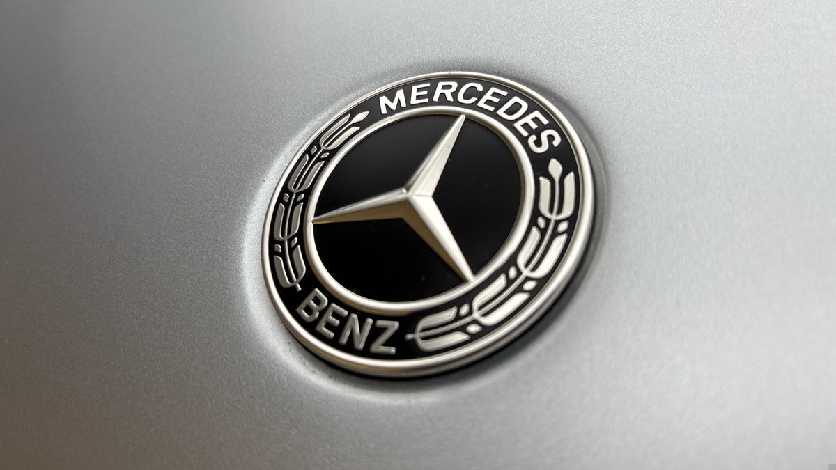 Mercedes-Benz EQC Image 24
