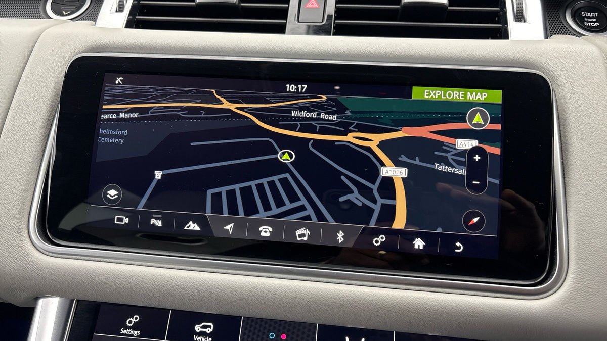 Land Rover Range Rover Sport Image 17