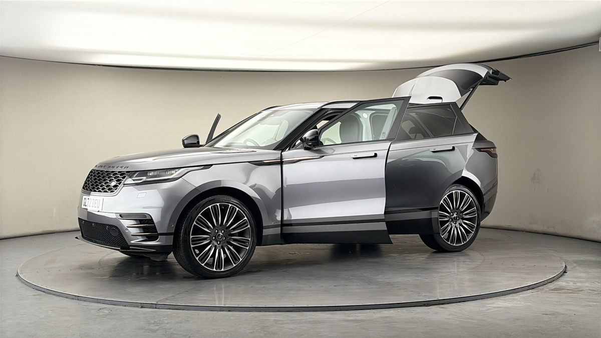 More views of Land Rover Range Rover Velar