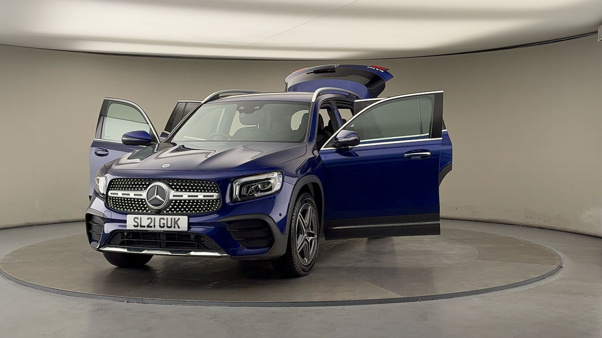 More views of Mercedes-Benz GLB