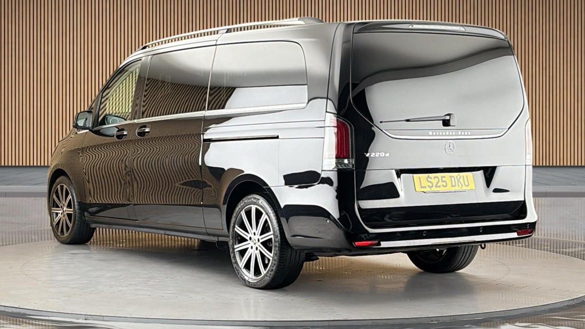 Mercedes-Benz V Class Image 2