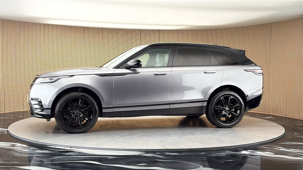 More views of Land Rover Range Rover Velar