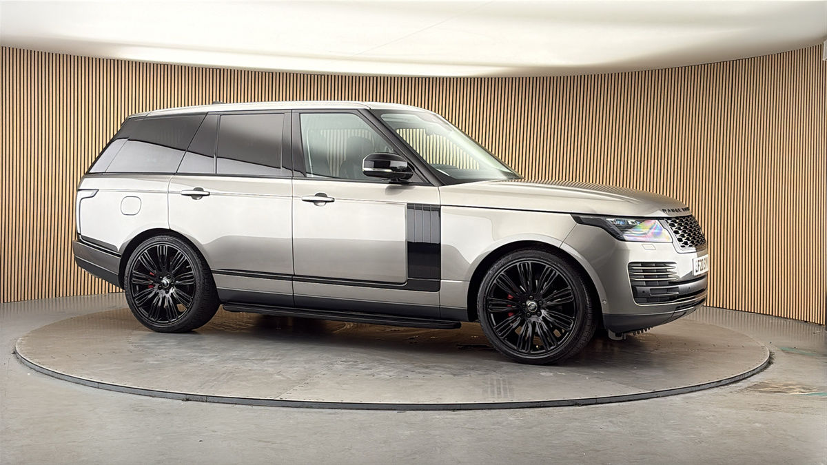 More views of Land Rover Range Rover