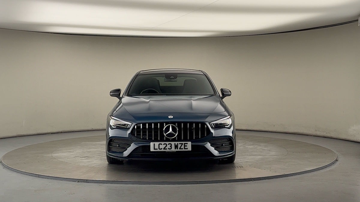 Mercedes-Benz CLA Image 3