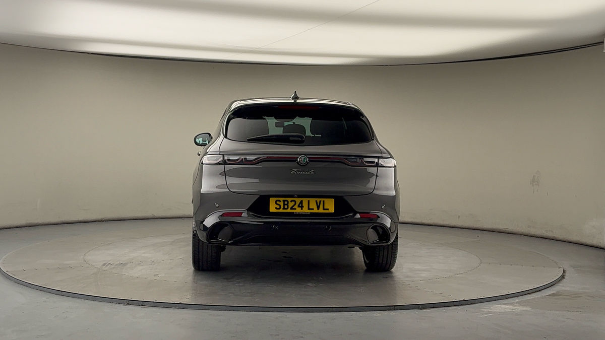 More views of Alfa Romeo Tonale