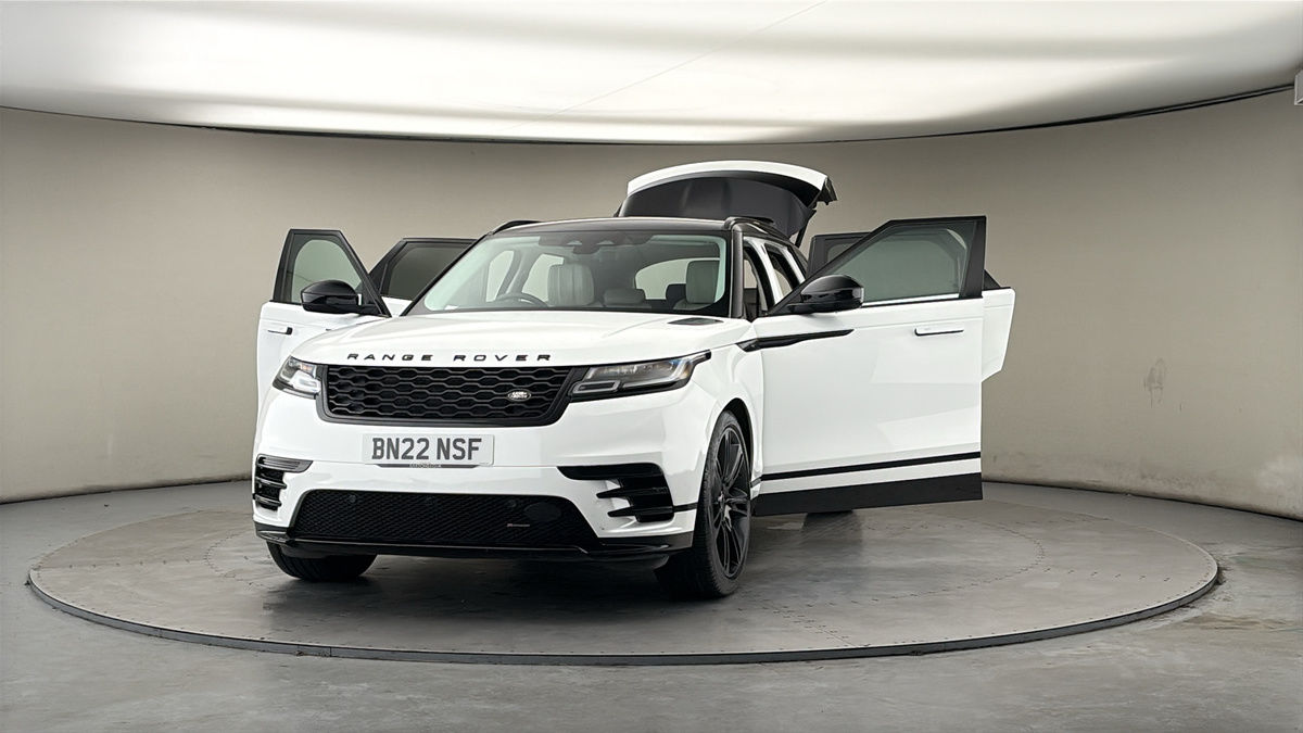 More views of Land Rover Range Rover Velar
