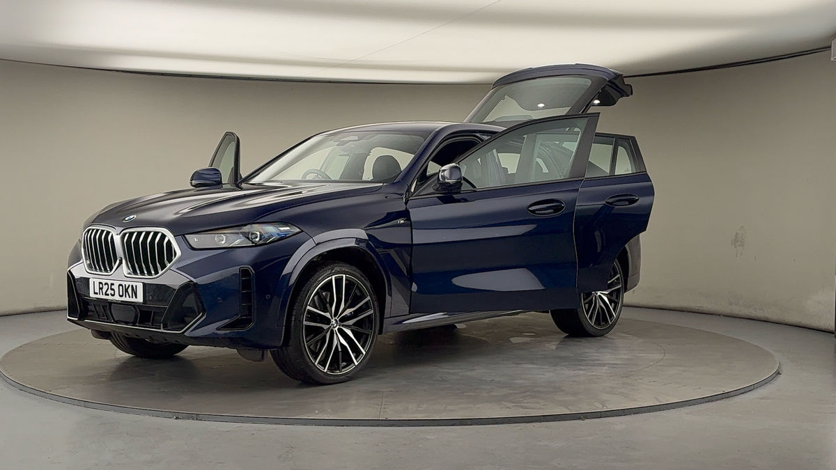 More views of BMW X6