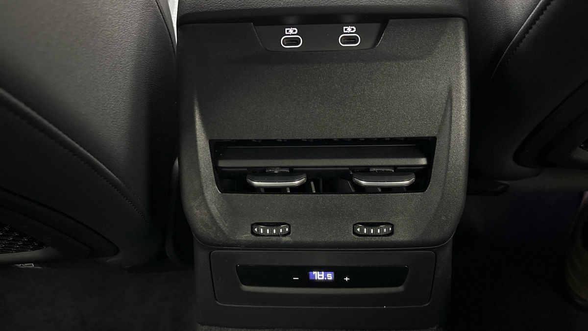 Audi A5 Image 26