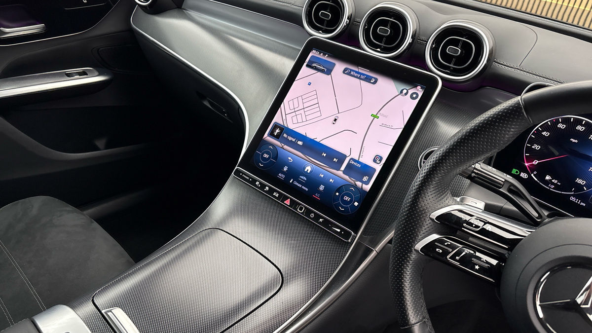 Mercedes-Benz GLC Image 18