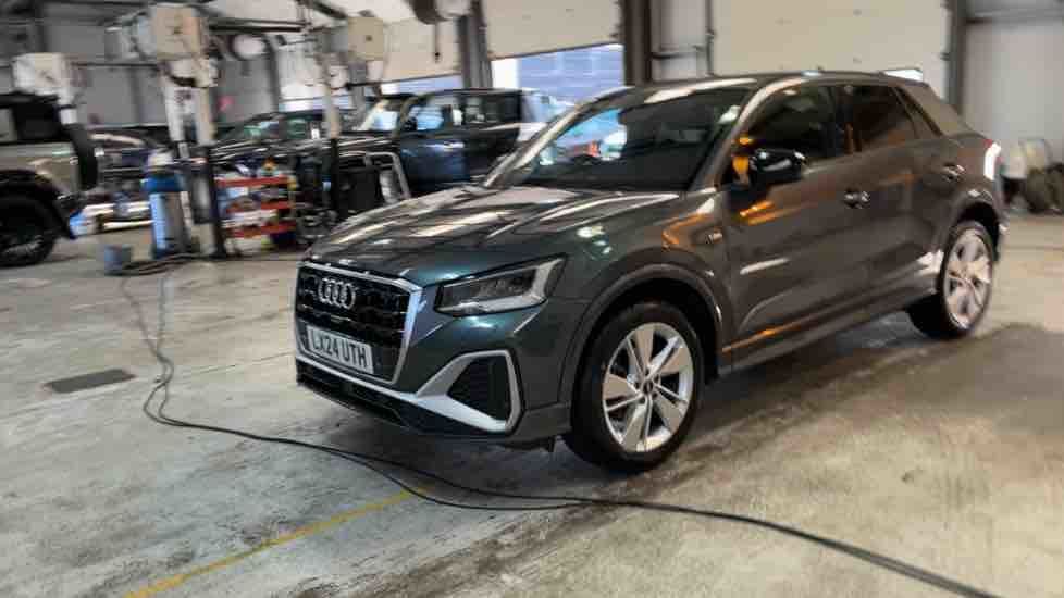 More views of Audi Q2